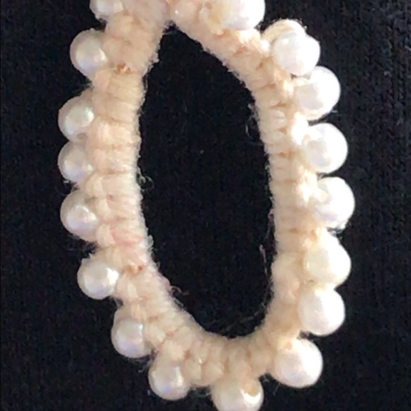 Hand Tatted Pearl & Lace Earring & Brooch - Picture 7 of 8